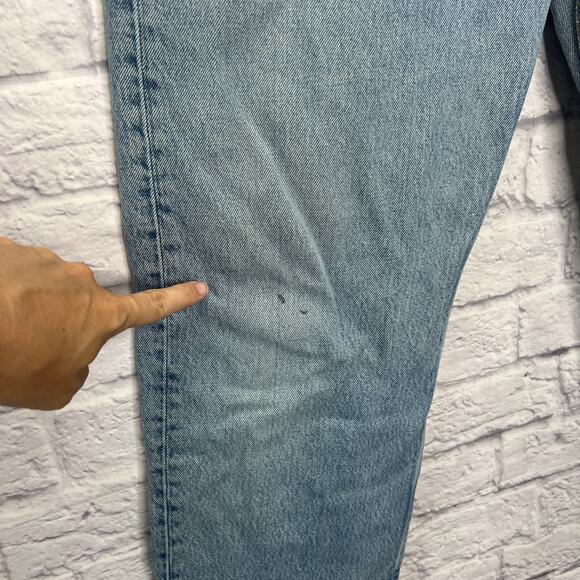 Vintage Levi's 501 Mens Jeans Size 36x30 Light Wash Distressed Button Fly USA - Picture 3 of 8